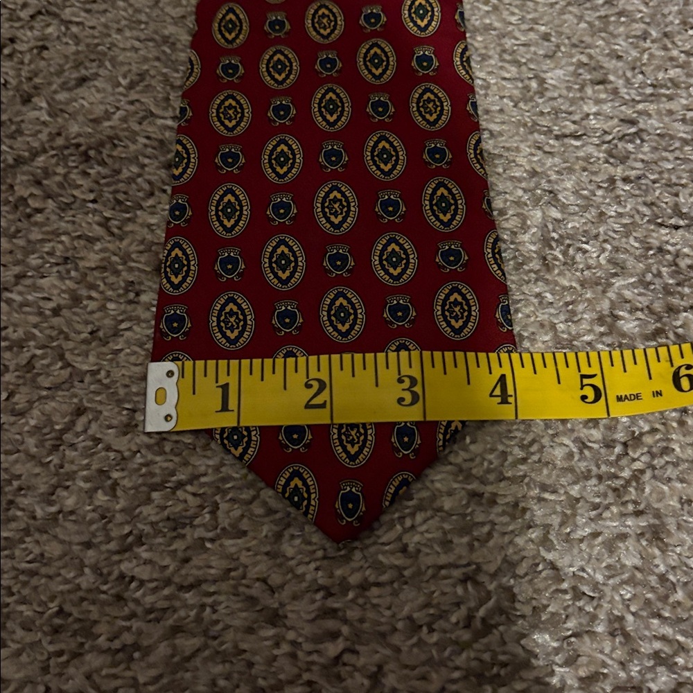 Tommy Hilfiger Red Tie - Picture 3 of 4